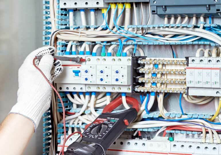 <span style="font-weight: bold;">Electrical Fault Finding & Repair</span><br>